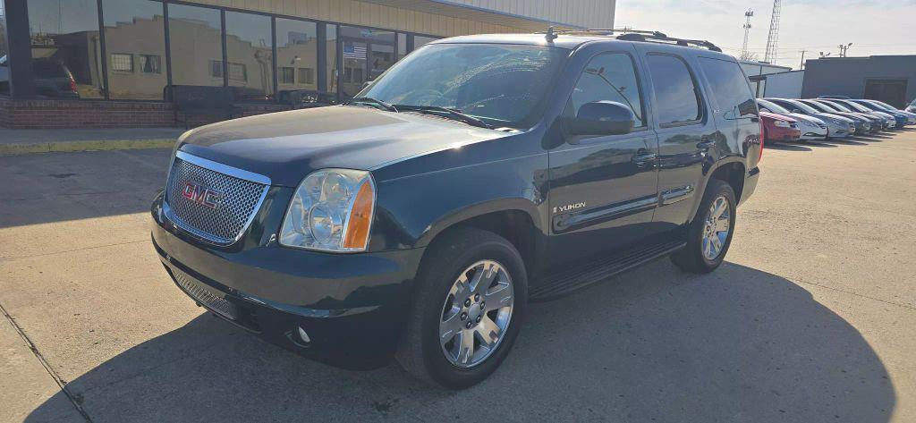 used 2007 GMC Yukon car, priced at $8,950