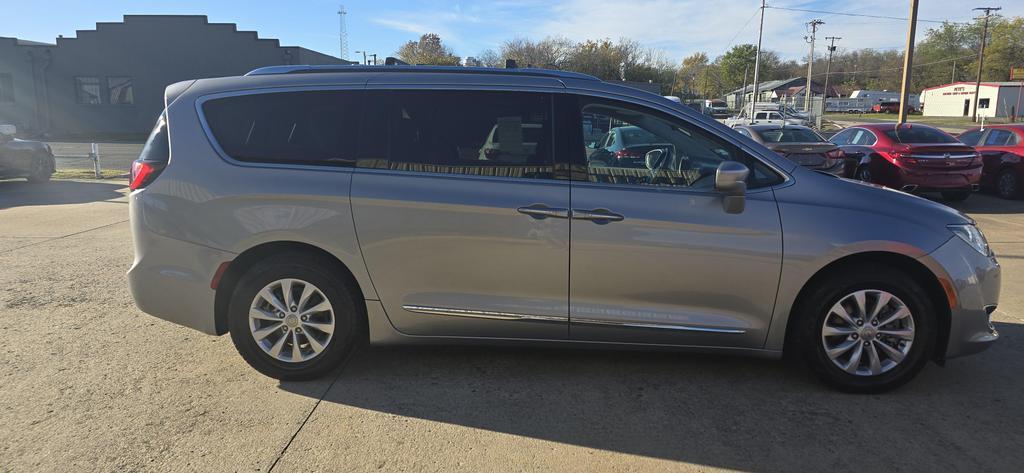 used 2018 Chrysler Pacifica car, priced at $12,950