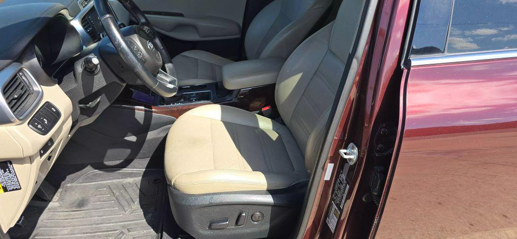 used 2018 Kia Sorento car, priced at $10,950