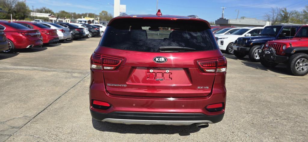 used 2019 Kia Sorento car, priced at $14,880