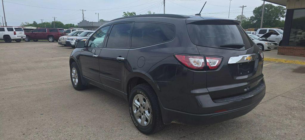 used 2014 Chevrolet Traverse car, priced at $9,950