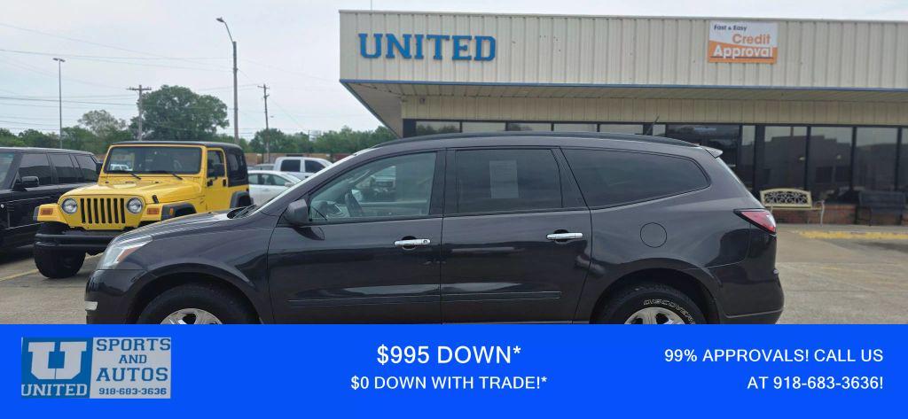 used 2014 Chevrolet Traverse car, priced at $9,950