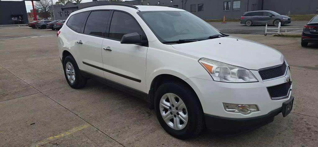 used 2012 Chevrolet Traverse car, priced at $5,950