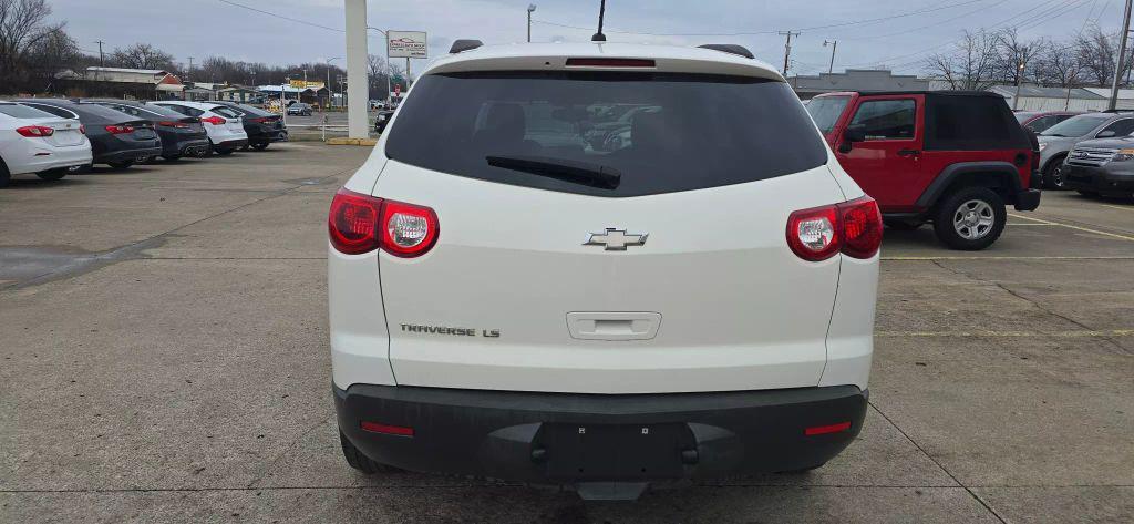 used 2012 Chevrolet Traverse car, priced at $5,950