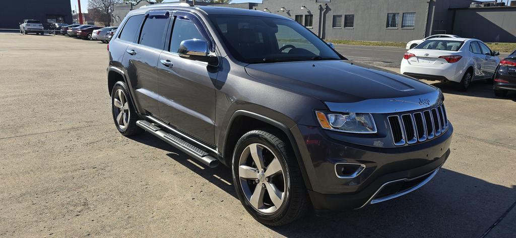 used 2015 Jeep Grand Cherokee car, priced at $12,880