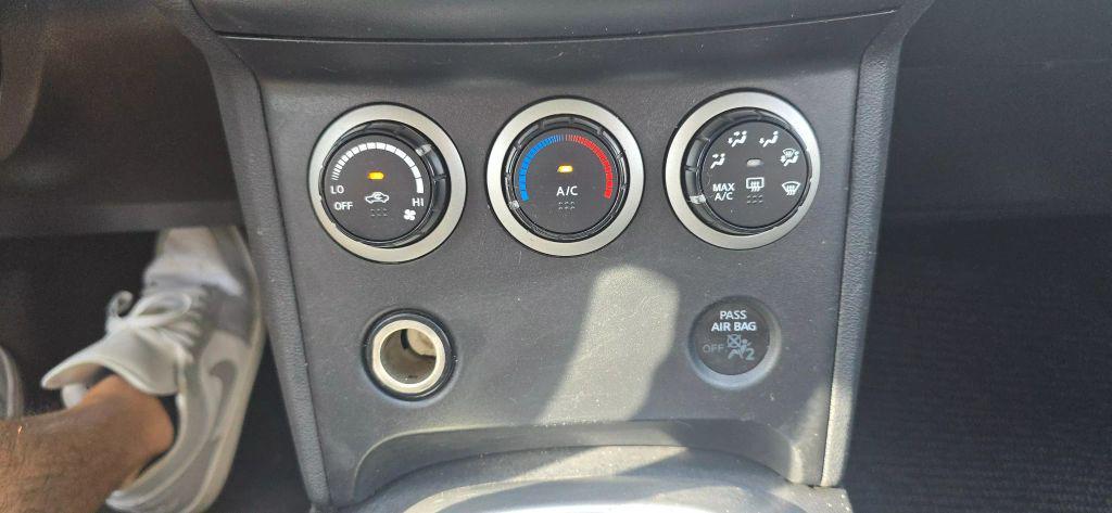 used 2015 Nissan Rogue Select car, priced at $4,950