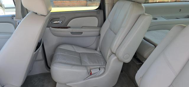 used 2014 Chevrolet Suburban car, priced at $14,880