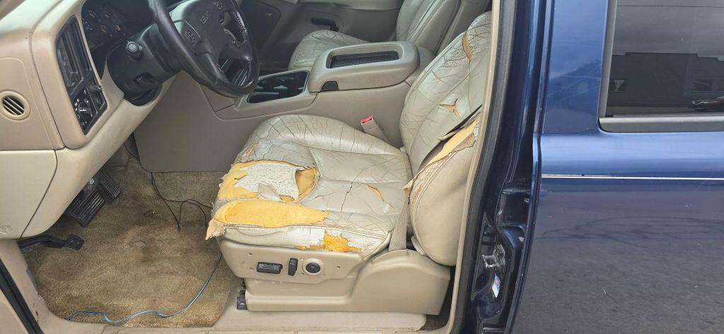 used 2003 GMC Yukon car, priced at $1,500