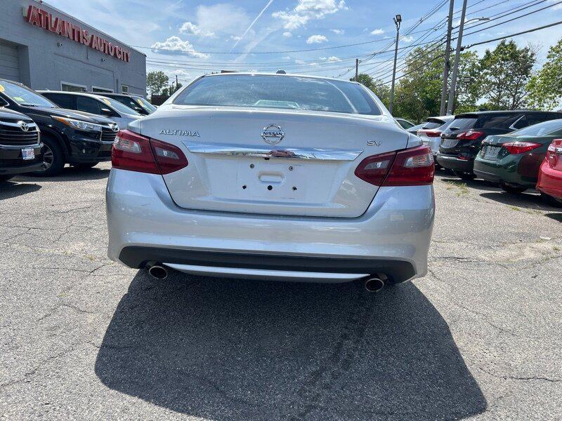 used 2018 Nissan Altima car, priced at $10,995