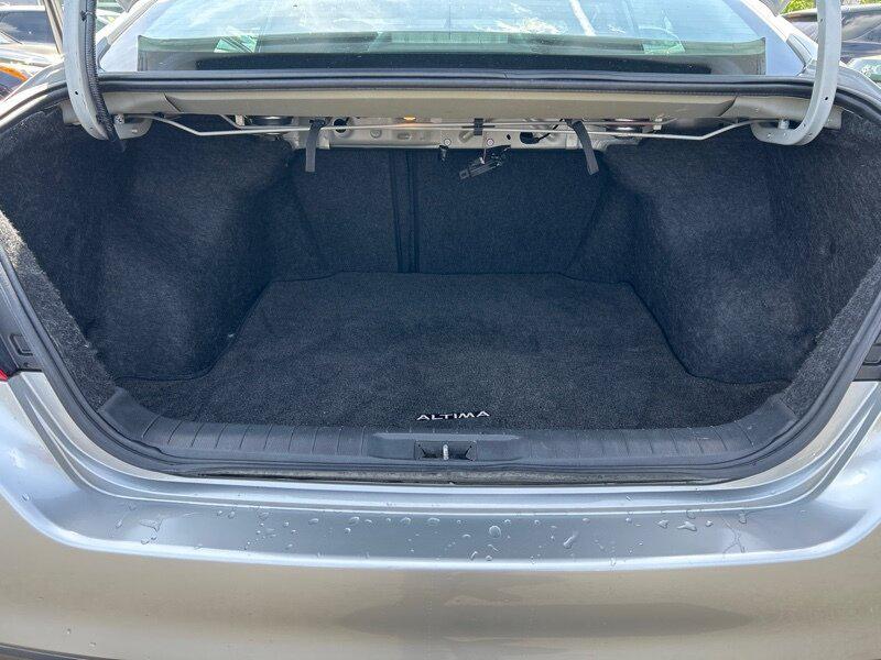used 2018 Nissan Altima car, priced at $10,995