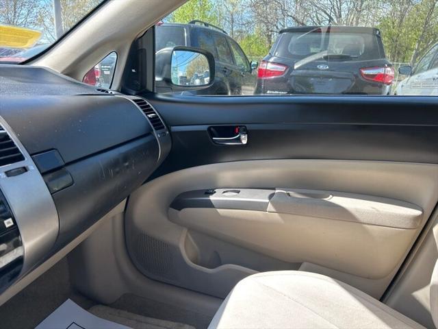 used 2005 Toyota Prius car, priced at $4,995