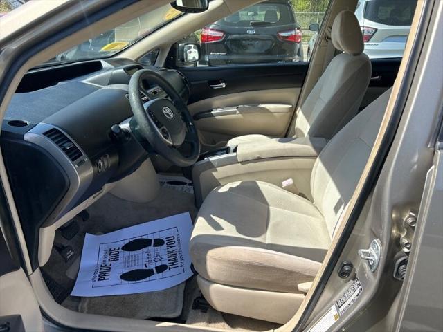 used 2005 Toyota Prius car, priced at $4,995