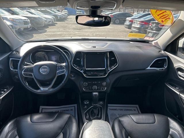 used 2019 Jeep Cherokee car, priced at $13,995