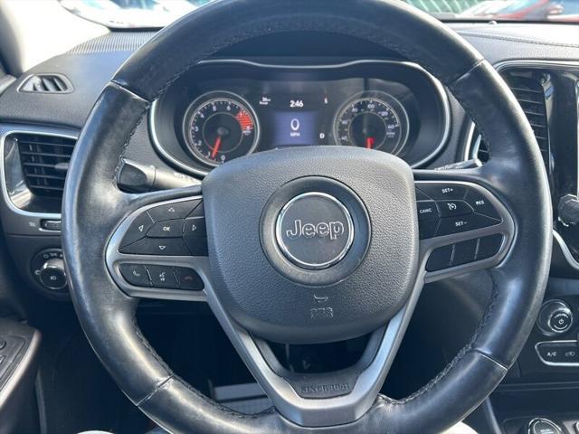 used 2019 Jeep Cherokee car, priced at $13,995