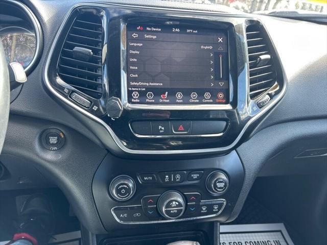 used 2019 Jeep Cherokee car, priced at $13,995