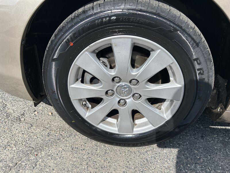 used 2008 Toyota Camry Hybrid car, priced at $4,495