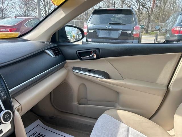 used 2012 Toyota Camry Hybrid car, priced at $10,495