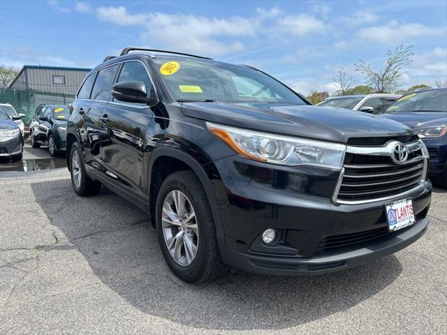 used 2015 Toyota Highlander car, priced at $16,995