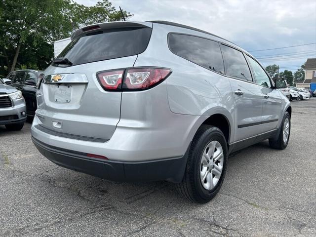 used 2017 Chevrolet Traverse car, priced at $12,995