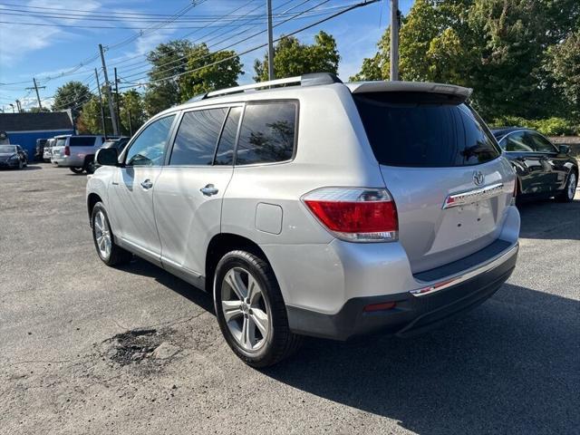 used 2012 Toyota Highlander car, priced at $13,995