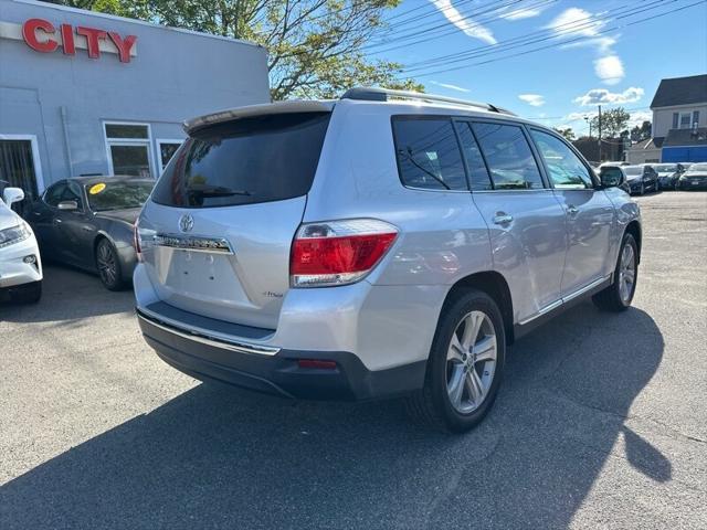 used 2012 Toyota Highlander car, priced at $13,995