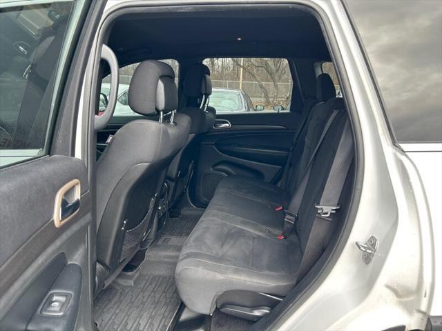used 2017 Jeep Grand Cherokee car, priced at $14,995