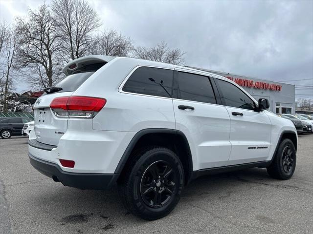 used 2017 Jeep Grand Cherokee car, priced at $14,995