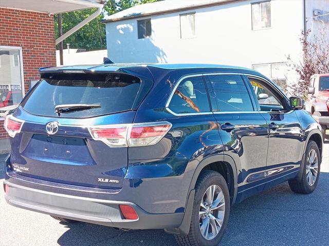 used 2014 Toyota Highlander car, priced at $16,495