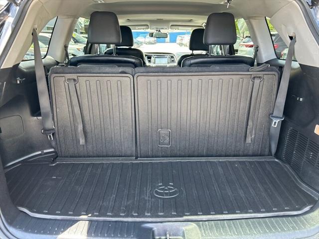 used 2016 Toyota Highlander car, priced at $17,995