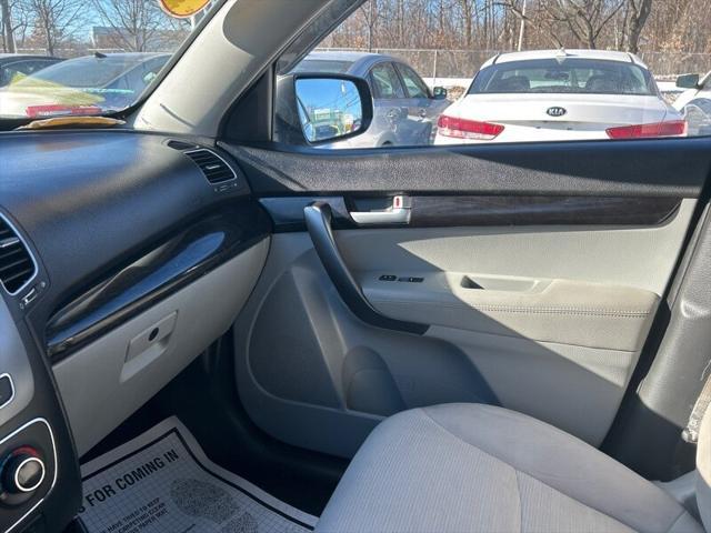 used 2015 Kia Sorento car, priced at $9,995