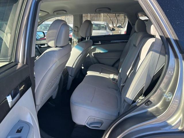 used 2015 Kia Sorento car, priced at $9,995