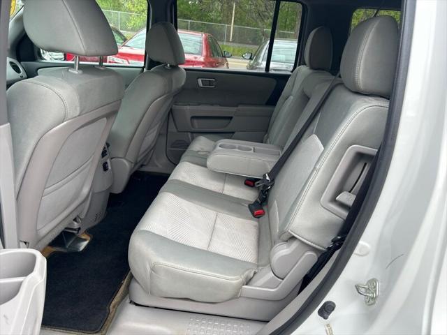used 2015 Honda Pilot car, priced at $12,995