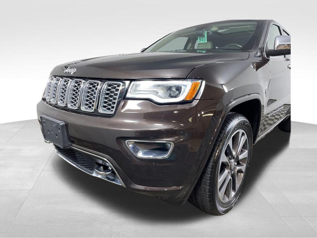 used 2017 Jeep Grand Cherokee car, priced at $18,240