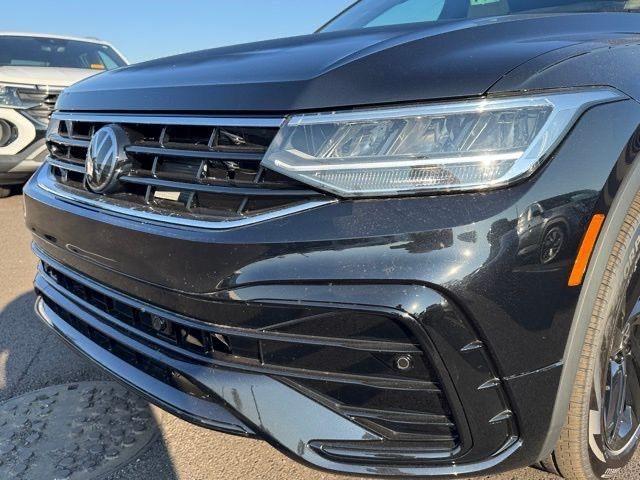 new 2024 Volkswagen Tiguan car, priced at $35,117