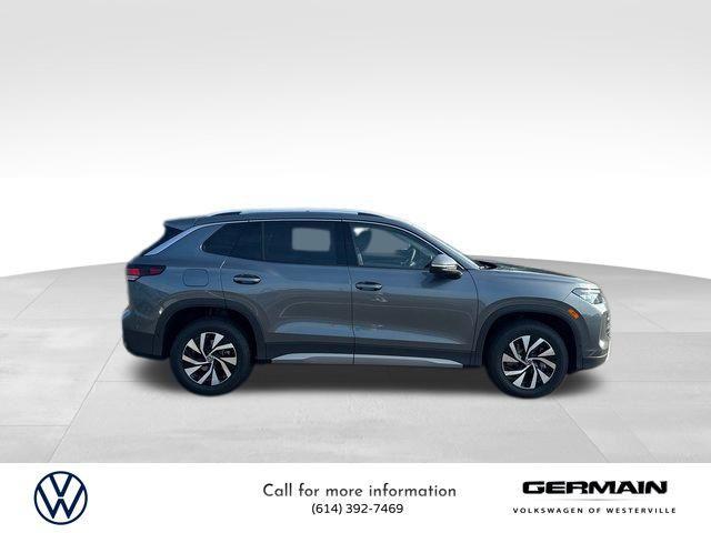 new 2025 Volkswagen Tiguan car, priced at $33,294