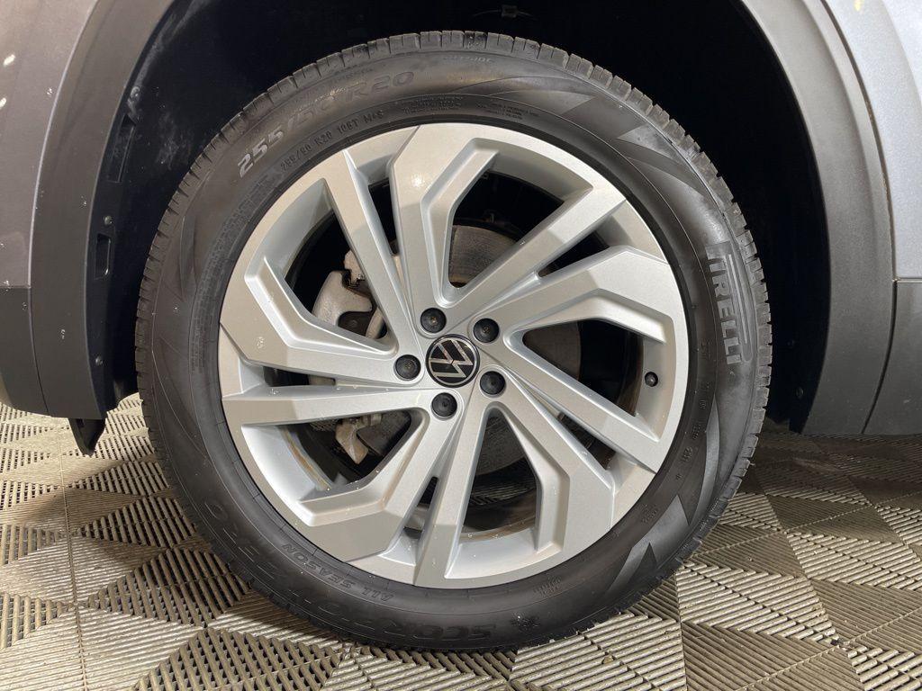 used 2022 Volkswagen Atlas car, priced at $28,395