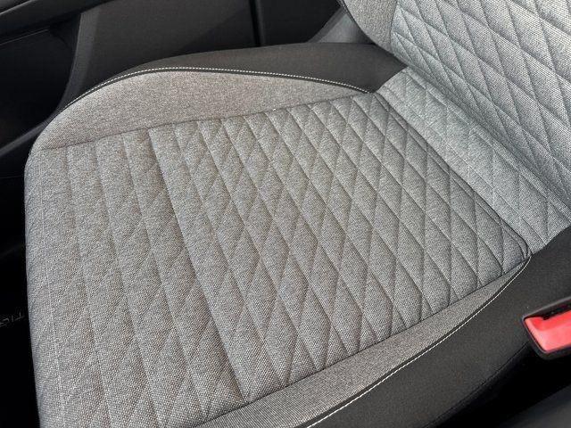 new 2025 Volkswagen Tiguan car, priced at $32,188