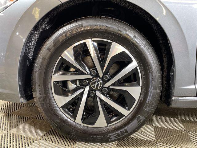 used 2024 Volkswagen Jetta car, priced at $21,447