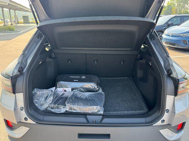 new 2025 Volkswagen ID.4 car, priced at $45,804