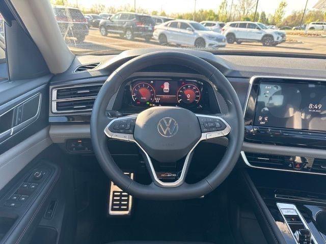 new 2025 Volkswagen Atlas car, priced at $47,906