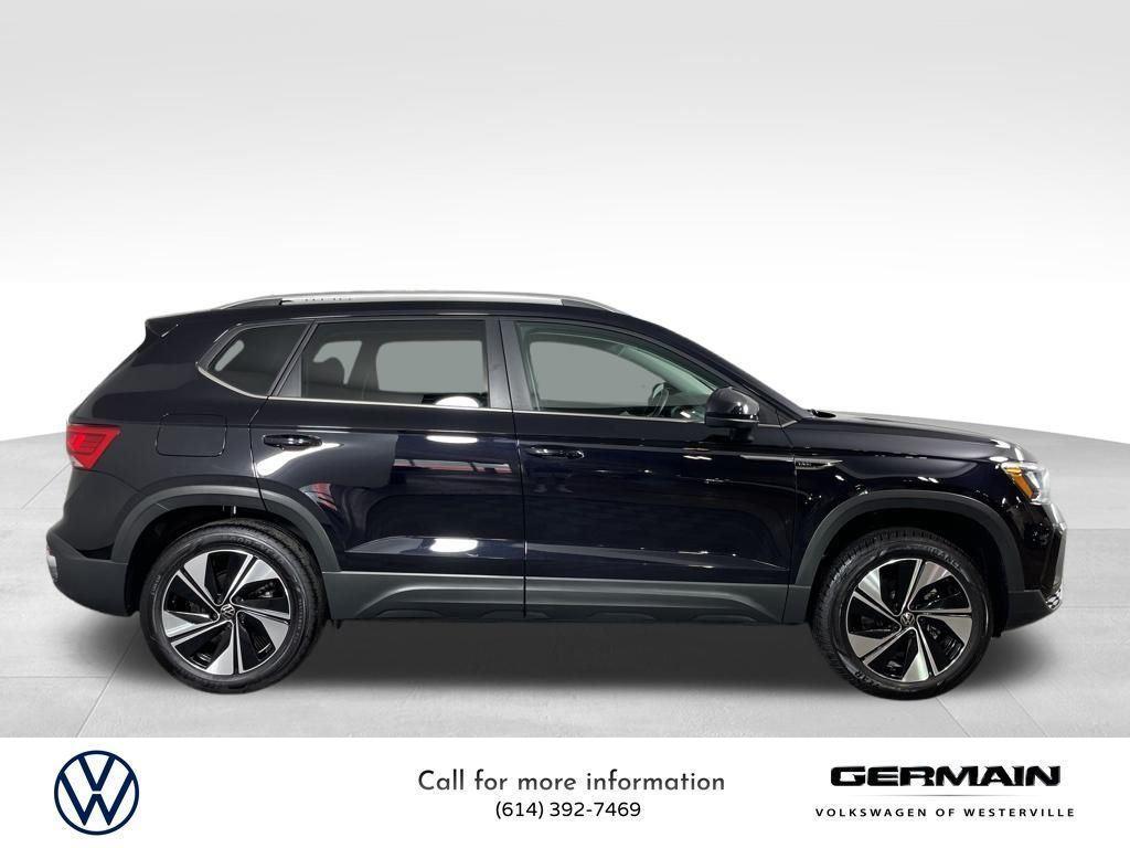 used 2024 Volkswagen Taos car
