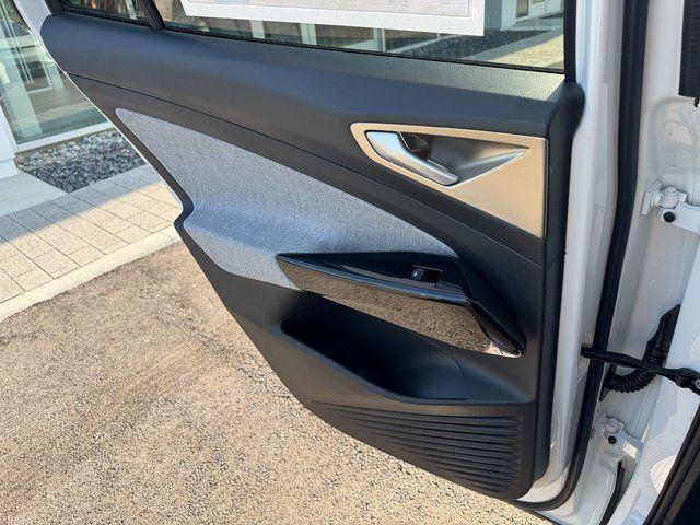 new 2025 Volkswagen ID.4 car, priced at $49,579