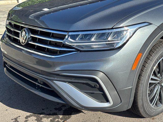 new 2024 Volkswagen Tiguan car, priced at $34,535