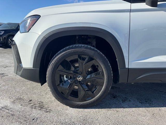 new 2025 Volkswagen Taos car, priced at $33,093