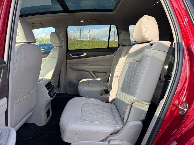 new 2025 Volkswagen Atlas car, priced at $55,175
