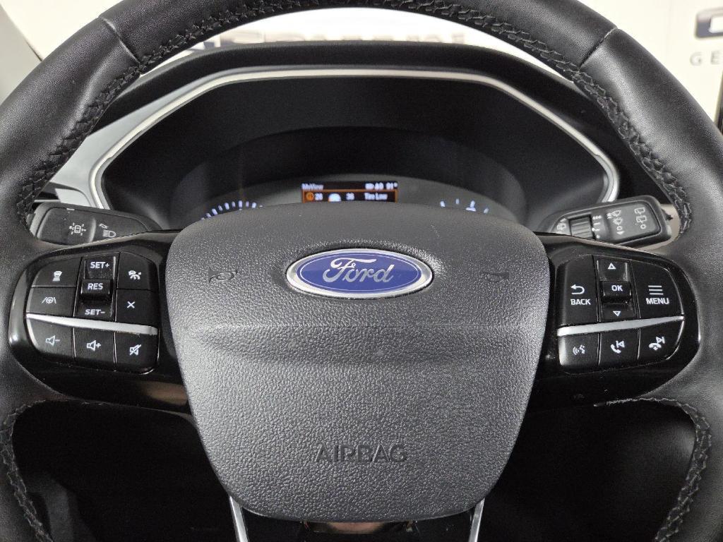 used 2022 Ford Escape car, priced at $24,000