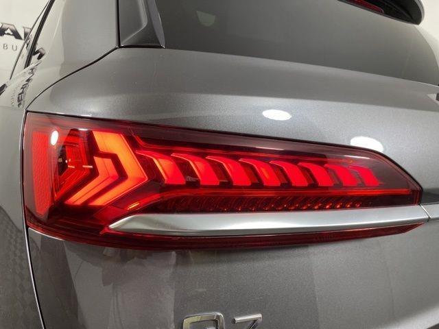 used 2022 Audi Q7 car, priced at $32,459