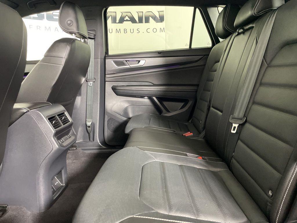 used 2024 Volkswagen Atlas Cross Sport car, priced at $42,249