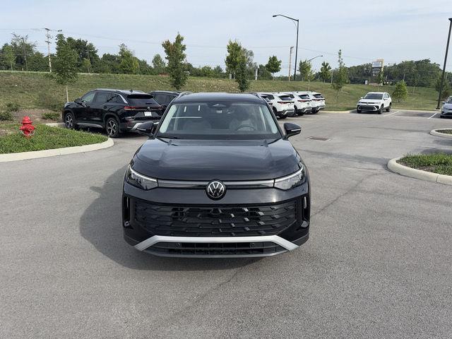 new 2025 Volkswagen Tiguan car, priced at $32,446