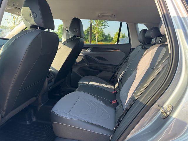new 2025 Volkswagen Tiguan car, priced at $33,225